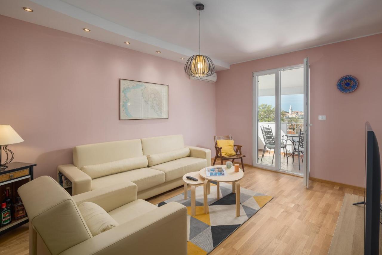 Apartment Bellavista With Amazing View Poreč Buitenkant foto