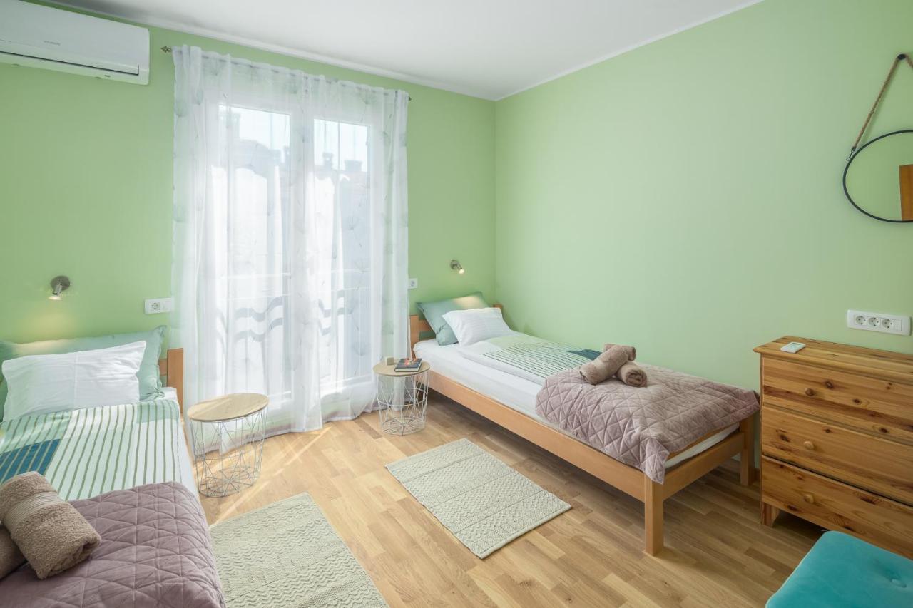 Apartment Bellavista With Amazing View Poreč Buitenkant foto