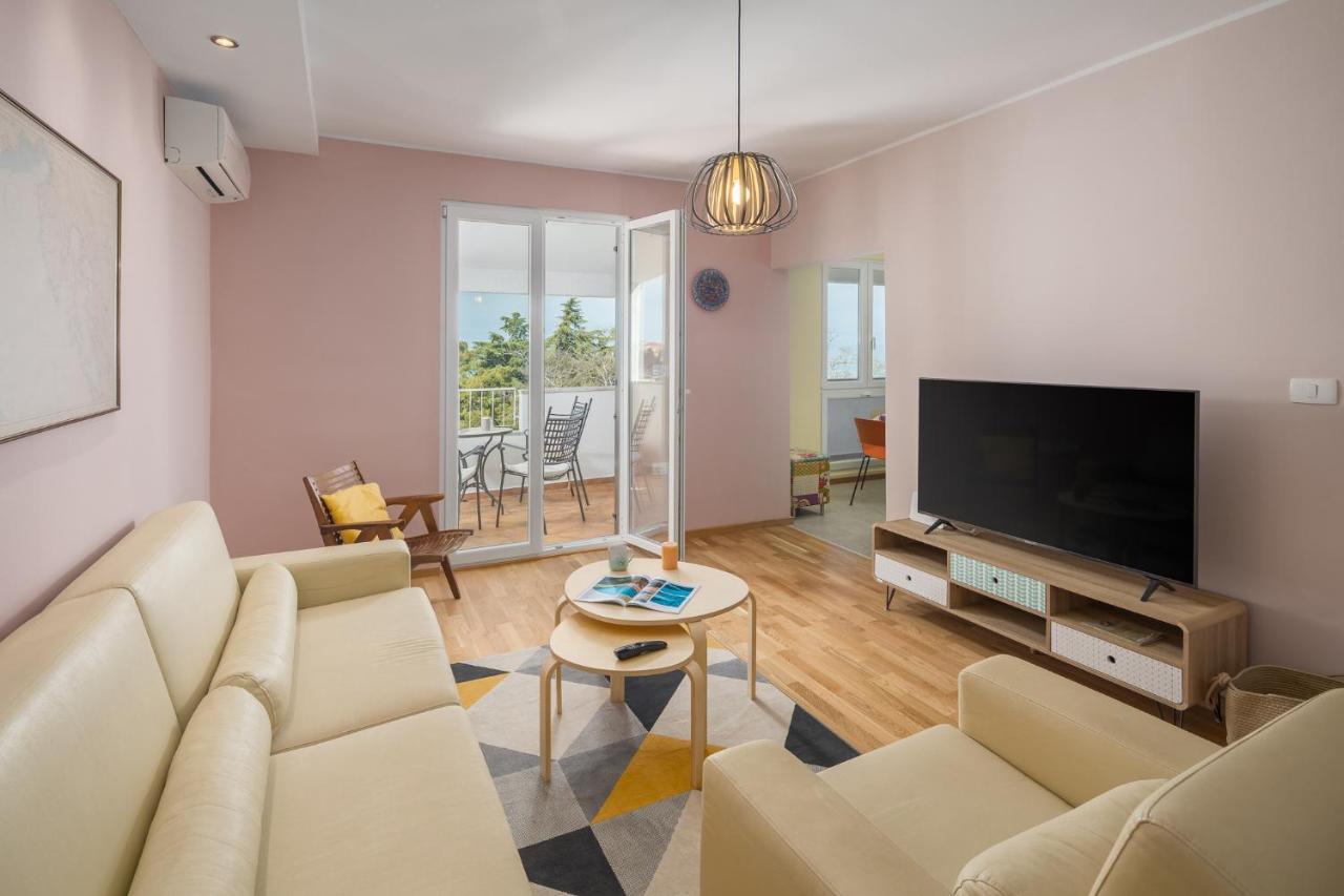 Apartment Bellavista With Amazing View Poreč Buitenkant foto